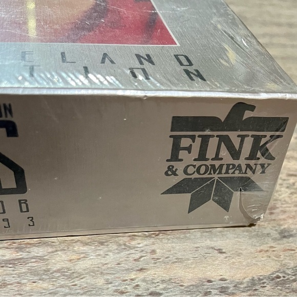 New Sealed Elvis The Graceland Collection 1000 puzzle - Picture 13 of 14